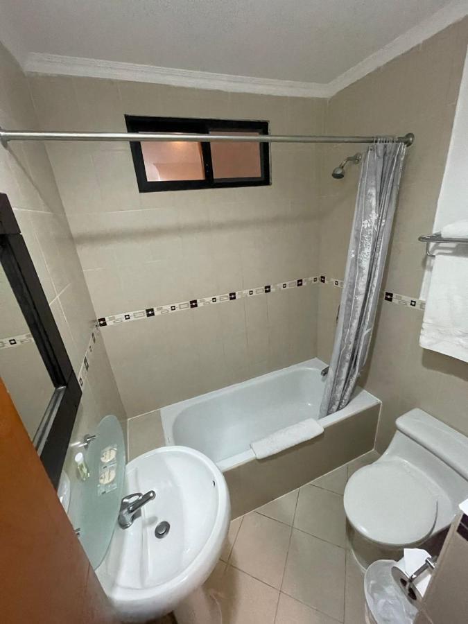 Hotel Plaza Monte Carlo Guayaquil Zewnętrze zdjęcie